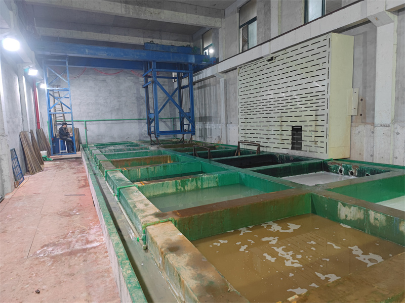 電動(dòng)雙梁橋式起重機(jī) 電動(dòng)雙梁橋式起重機(jī)